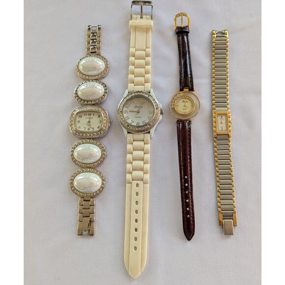 Vintage Watches set of 4 Luis Santini Strada Genvea Pulsar - Picture 1 of 3